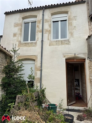 maison de ville à la vente -   85400  LUCON, surface 124 m2 vente maison de ville - UBI475305716